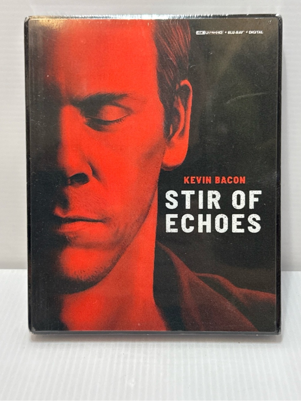 Kevin Bacon — Stir of Echoes (Red & Black) Blu-ray